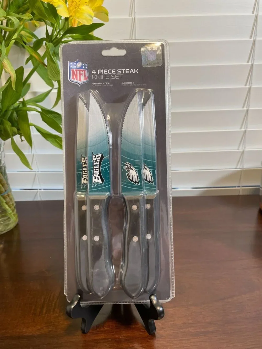 NFL Licensed 4 Piece Steak Knife Set Philadelphia Eagles - NEW